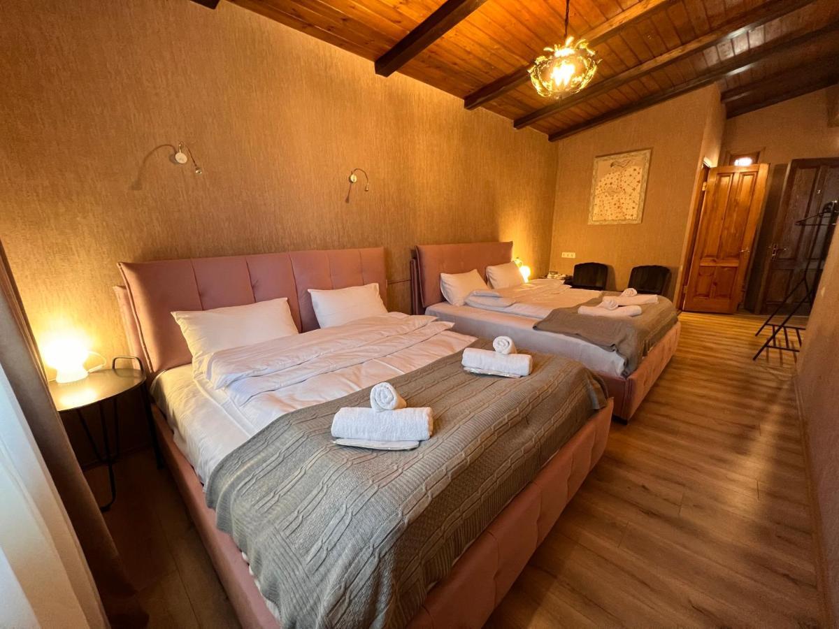 Hotel Old Tbilisi 5 Rooms Esterno foto