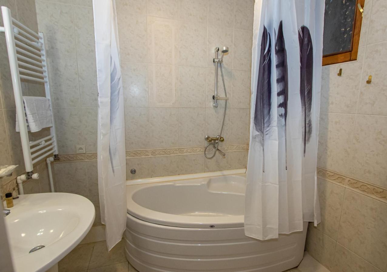 Hotel Old Tbilisi 5 Rooms Esterno foto