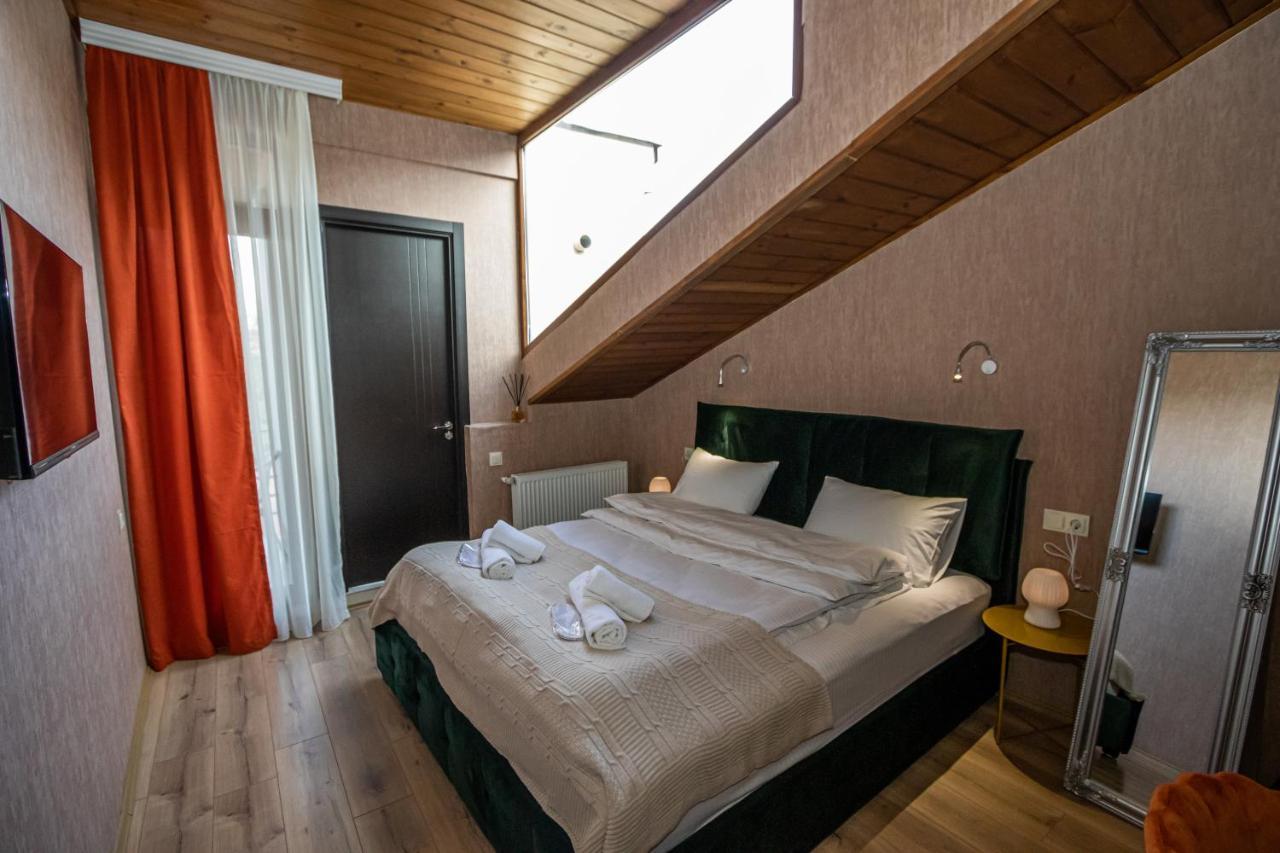 Hotel Old Tbilisi 5 Rooms Esterno foto