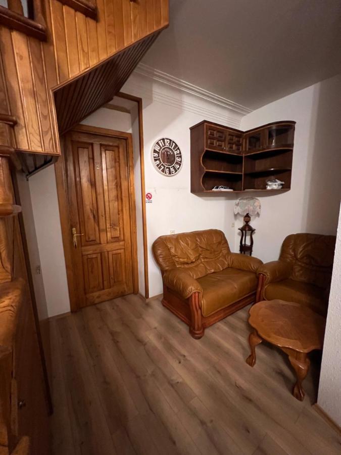 Hotel Old Tbilisi 5 Rooms Esterno foto